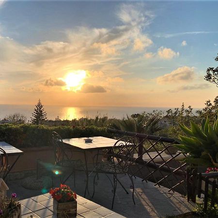 Bed and Breakfast La Terrazzina Sul Tramonto Forio di Ischia Exterior foto