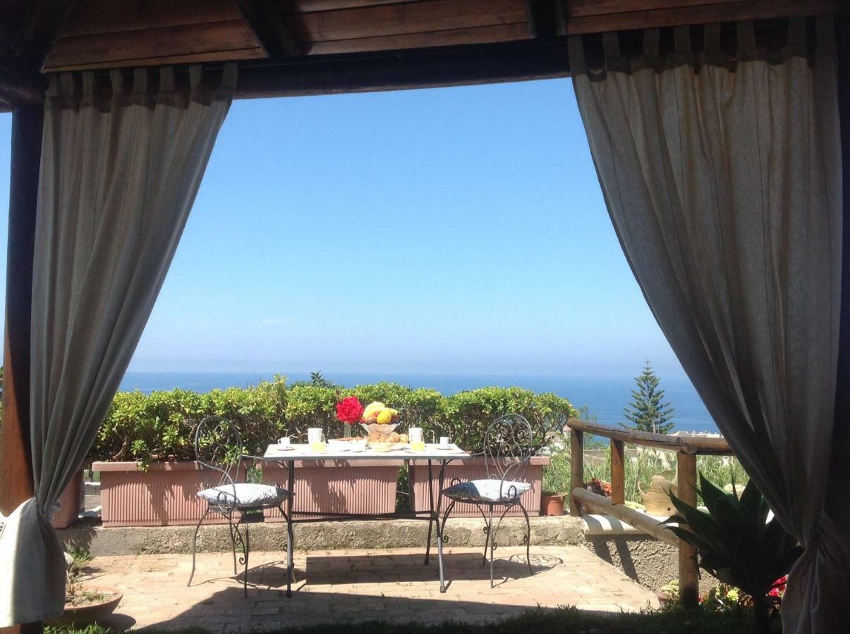 Bed and Breakfast La Terrazzina Sul Tramonto Forio di Ischia Exterior foto